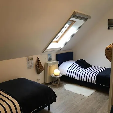 Les Azalees 8 Personnes 10mn De Compiegne * Le Meux