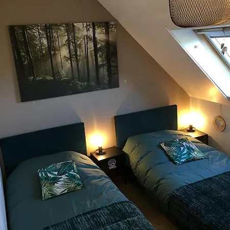 Les Azalees 8 Personnes 10mn De Compiegne * Le Meux